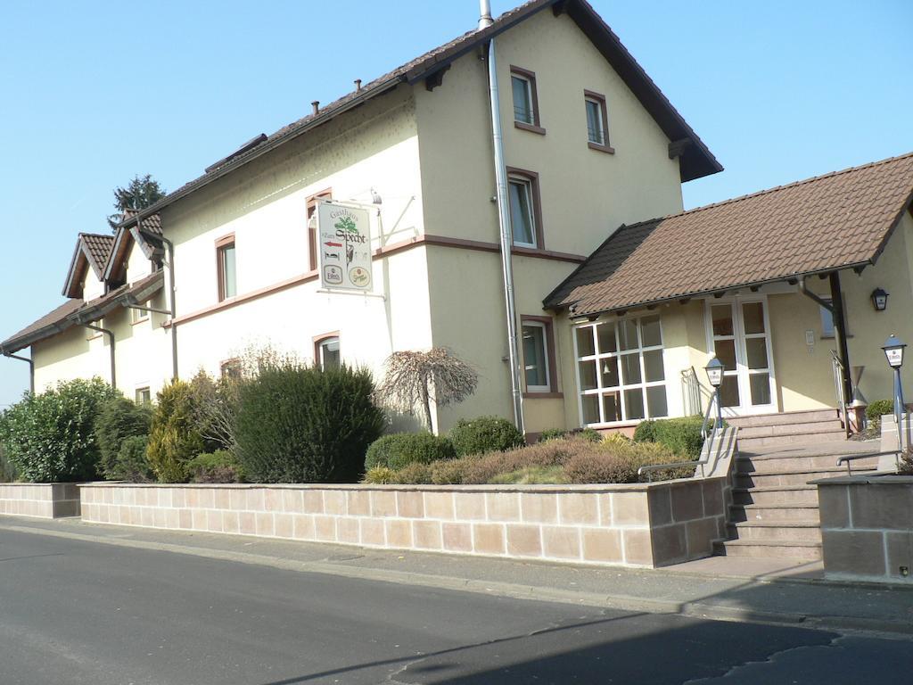 Gasthaus Zum Specht Hösbach Exteriör bild