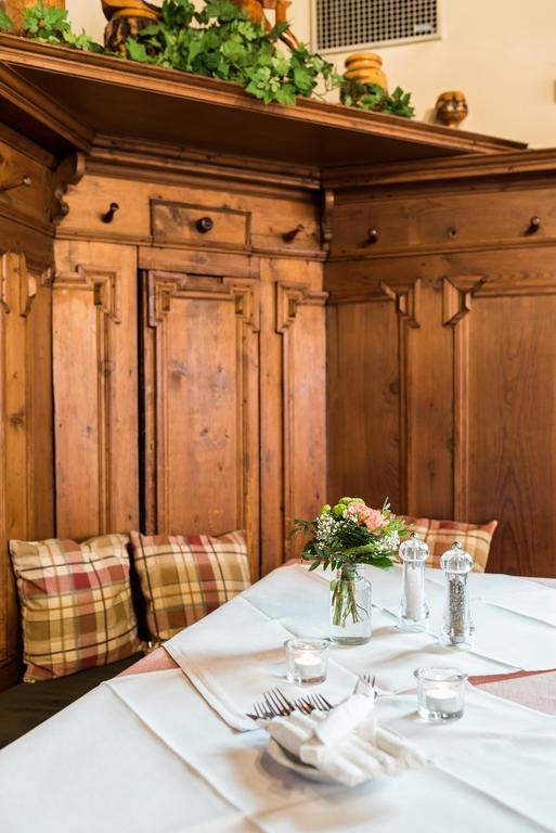 Gasthaus Zum Specht Hösbach Exteriör bild