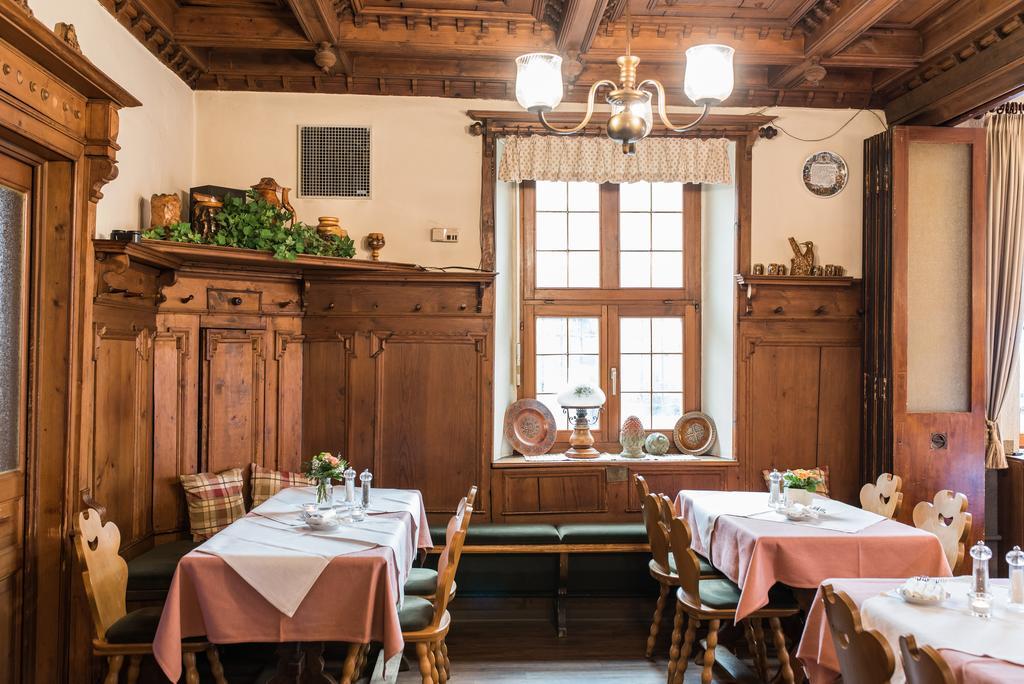 Gasthaus Zum Specht Hösbach Exteriör bild